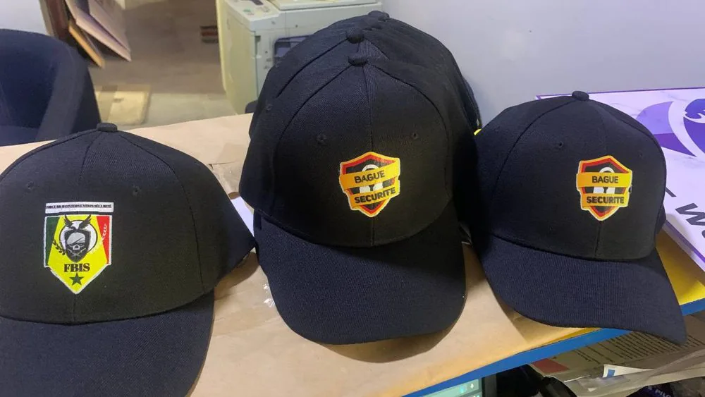 Casquettes brodées